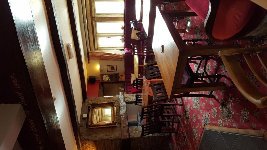 The Rose And Crown Hotel Huddersfield Luaran gambar