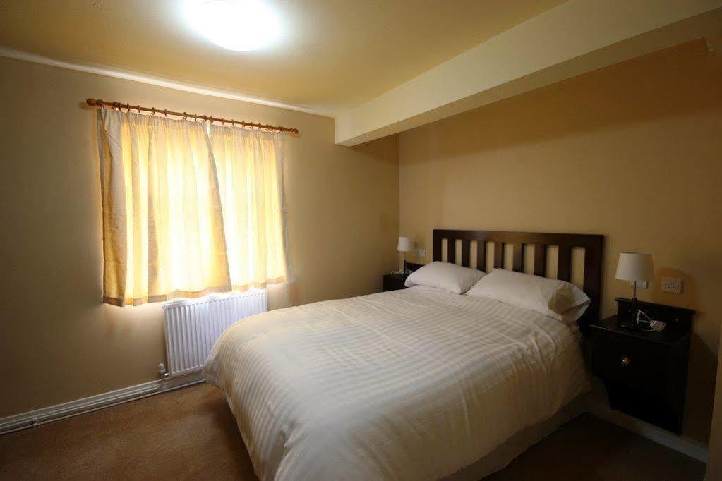The Rose And Crown Hotel Huddersfield Luaran gambar